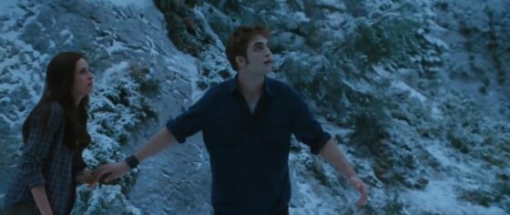 Screencaps From The HD/IMAX Final ‘Eclipse’ Trailer!! Bellae11