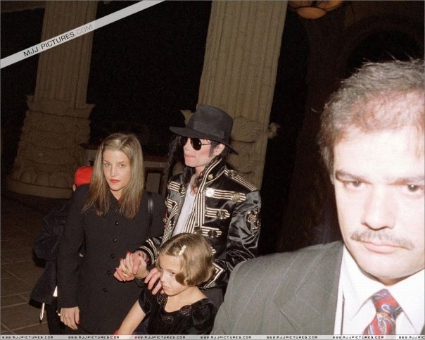 Michael Jackson e Lisa Marie Presley - Pagina 5 Untitl15