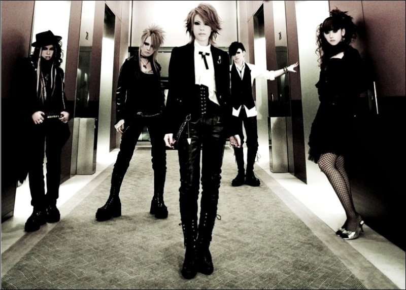 exist†trace Top5j111