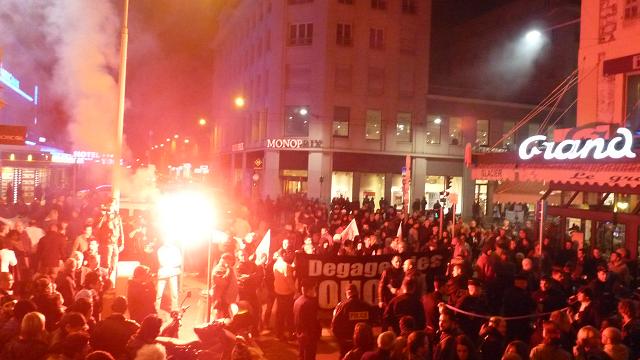 Nice : “La résistance identitaire fait face aux collabos de l’invasion rue Clémenceau” (vidéo) Identi11