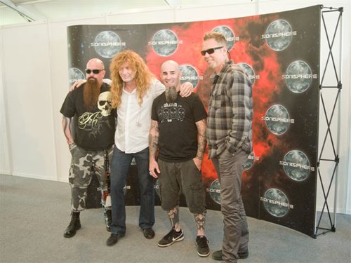 Metallica, Slayer, Megadeth, Anthrax, ensemble ? - Page 2 36009_10