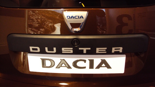 2009 - [Dacia] Duster [H79] - Page 19 Dsc02617