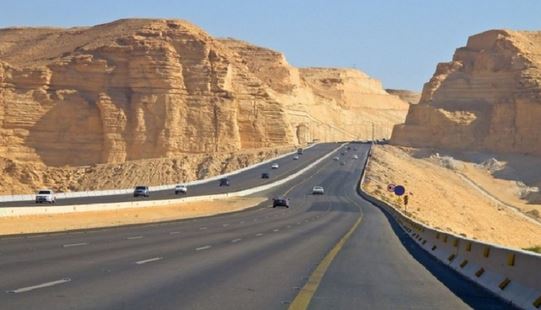 La construction de ponts entre Tiznit et Dakhla defie l'absurdité des 250 milliards de Dollars Algeriens  visant la fragmentation du Maroc Tiznit11