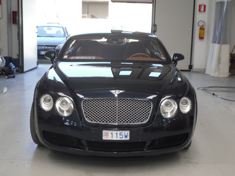 bentley by stef.spina Sdc10010
