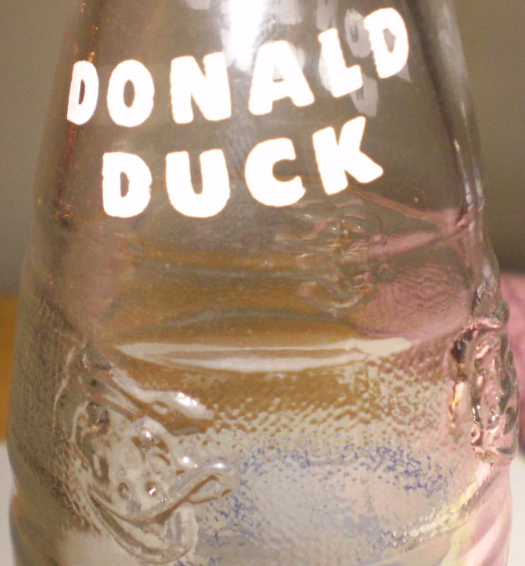 Donald Duck Cola embouteillé et vendu au Québec en 1953 Blzgkq10