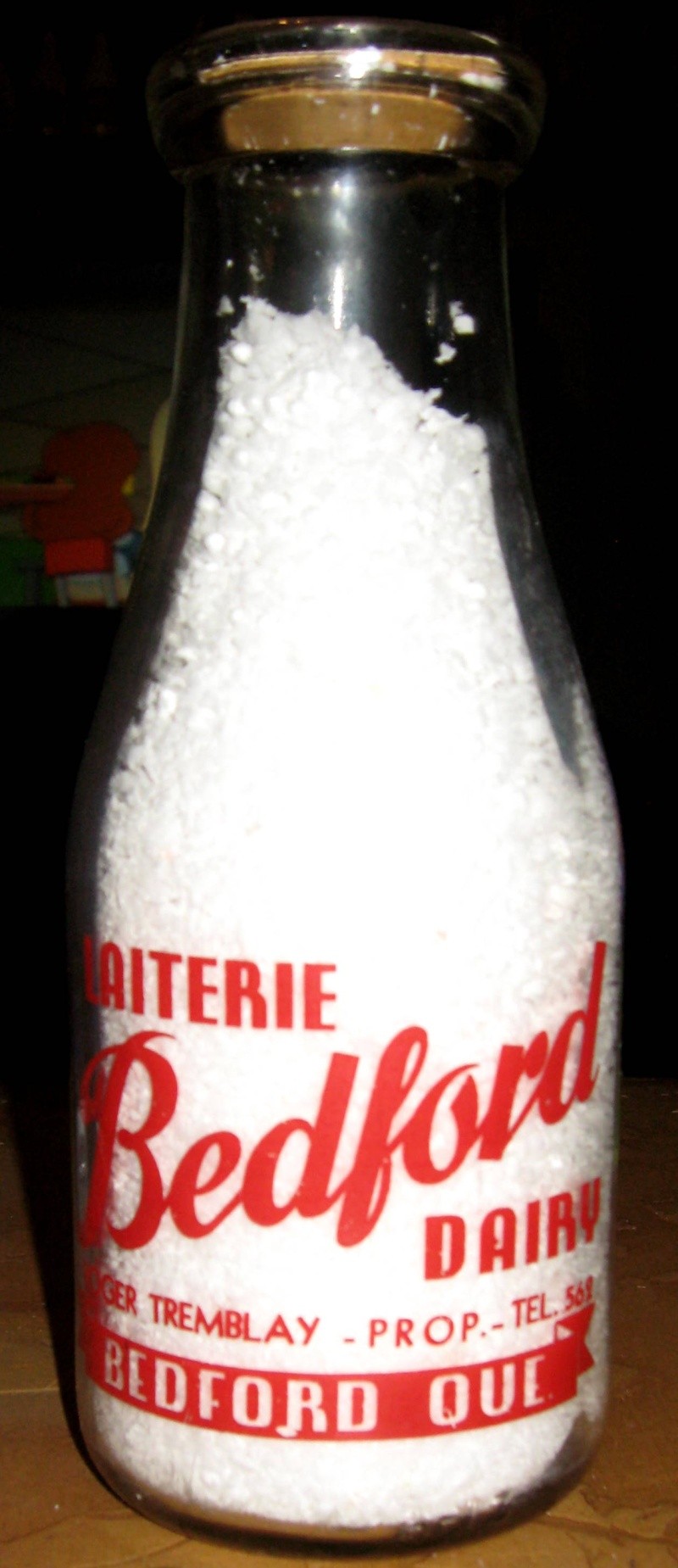 LAITERIE BEDFORD AVEC SOLDAT Boutei20