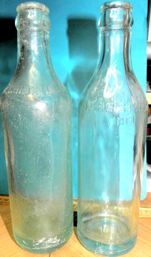 Deux bouteilles Christin & Co. Montreal une bimal et une abm Christ10