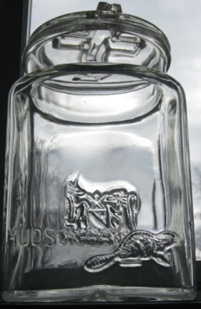 hudson bay beaver jar  Img_9411