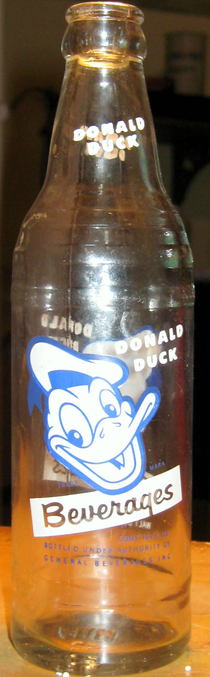 Donald Duck Cola embouteillé et vendu au Québec en 1953 Photo_44