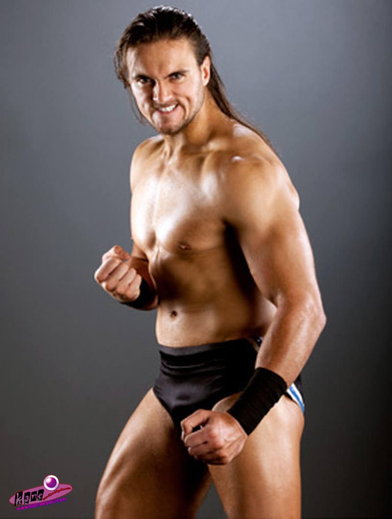 درو مكينتاير DREW MCINTYRE Untitl15