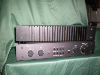 Nakamichi Pre & Power Amp 410430(Used) Imgp0112