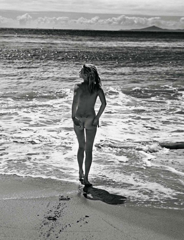 Kate Moss en el mar 20100314