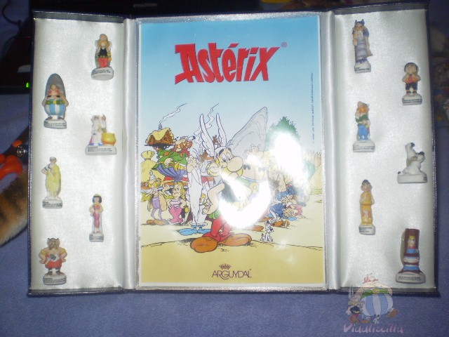 Les aventures d'Astérix - 1999 Vvvv10