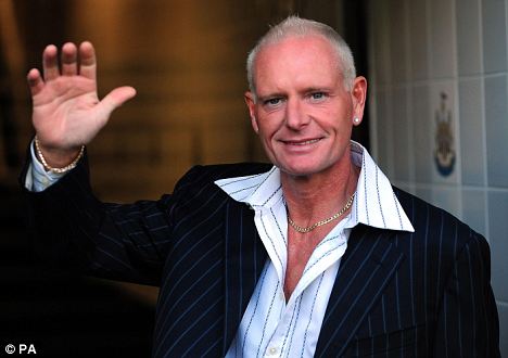 Paul Gascoigne - What has become of him. Gazza210