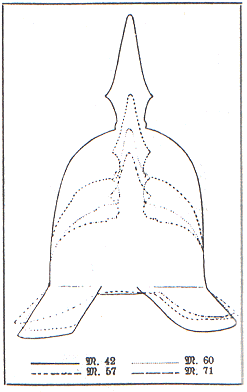 Post sur les coiffures Impériales Allemandes. - Page 22 Helme010