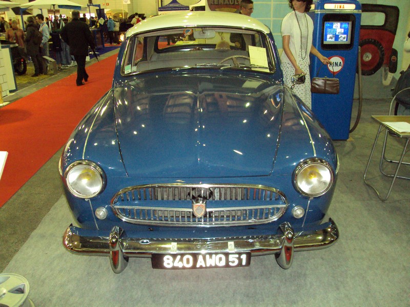 Salon "les belles champenoises d'époque" à Reims  Dsc01370