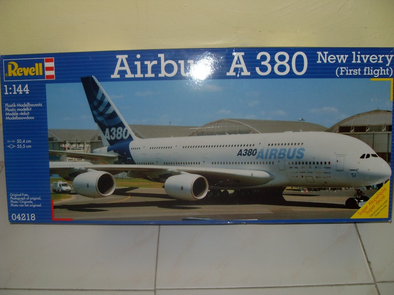 A 380 "Singapore Airlines" revell new livery1/144 Sdc13310
