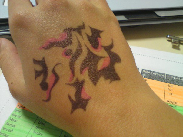Quelques de mes dessins, votre avis? Tribal11