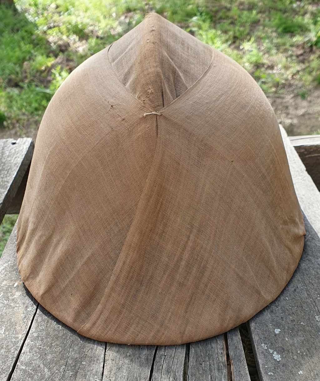 Un très rare casque de tirailleur avec couvre casque artisanal. 20240323