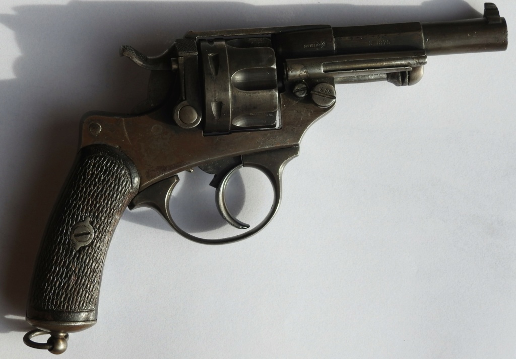 revolver 1873/1874 Chamelot Delvigne daté 1875 Dscn1121