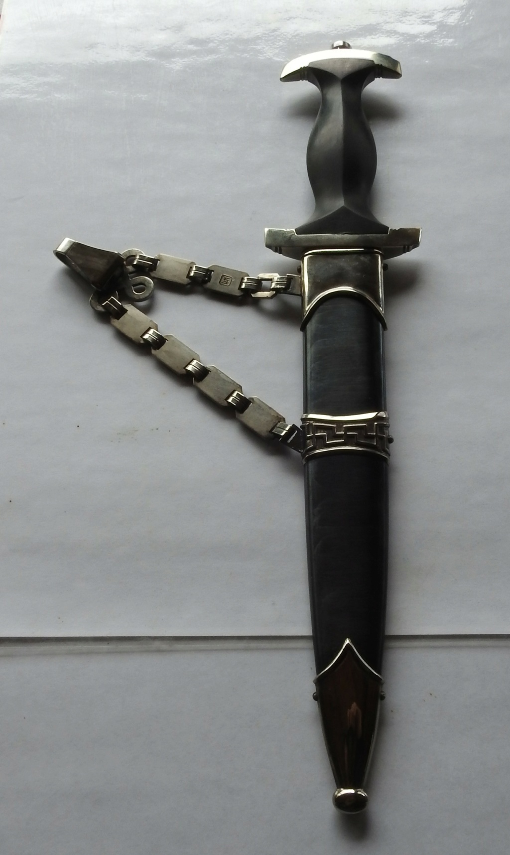 dague ss modéle à chainettes(kettendolch) type C Dscn8970