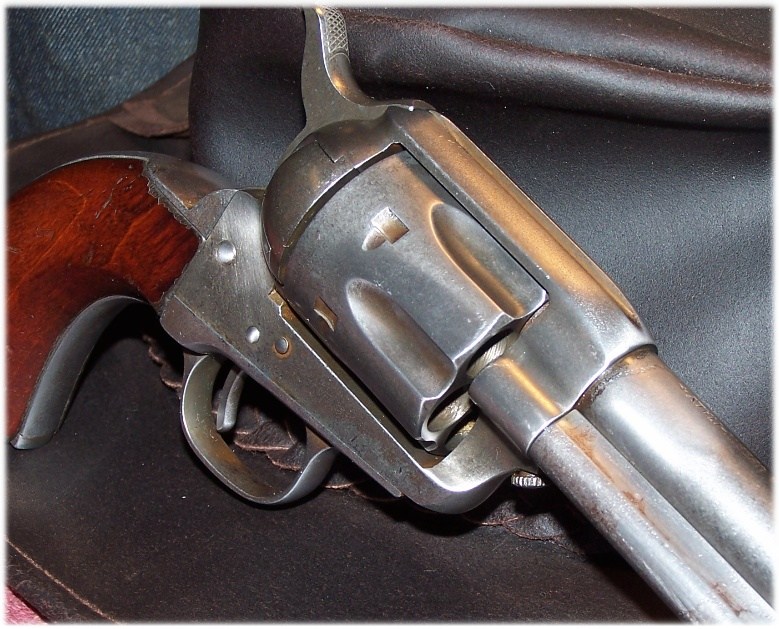 Cowboy action shooting longueur de canon? Uberti16