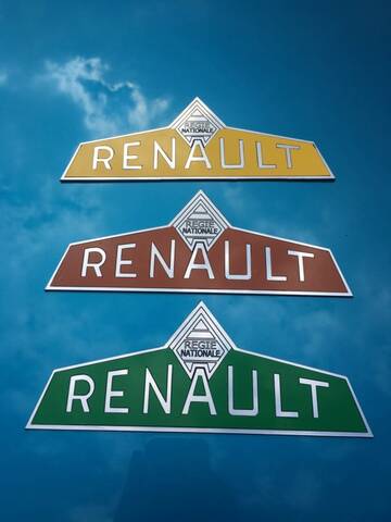 Reproduction de logo Régie Nationale Renault  - Page 3 01e99d10