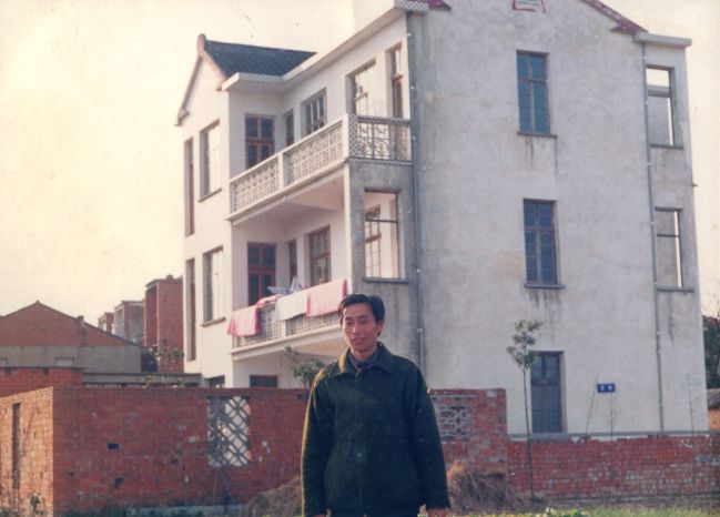 誕爸王堅替小可愛們向中華泰鬥鬥姆元君王景思~、西方和平豹善豹吉祥豹耶穌王豹男~、中華擎天柱離不開的牽牛花觀世音菩薩王梅酷~、......祈福! Fu211