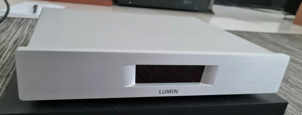 Lumin D2 Network Music Player (Silver) - SOLD Lumin-10