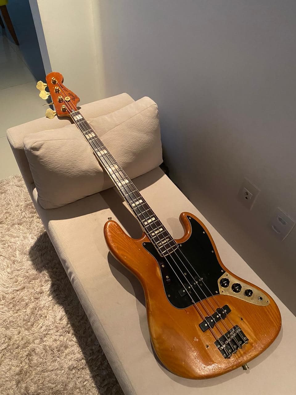 Fender Jazz Bass 1977 com case (novo) Fender - R$ 18.000,00 Photo_12