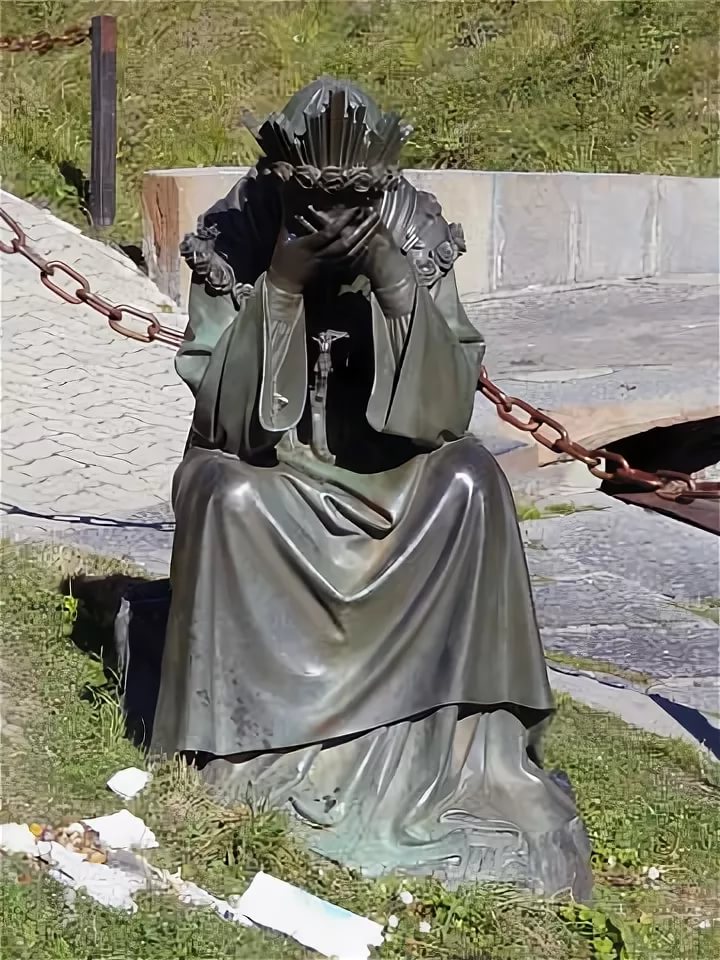L'ÉGLISE NE RECONNAIT PAS EN MEDJUGORJE UN LIEU D'APPARITIONS Salett14