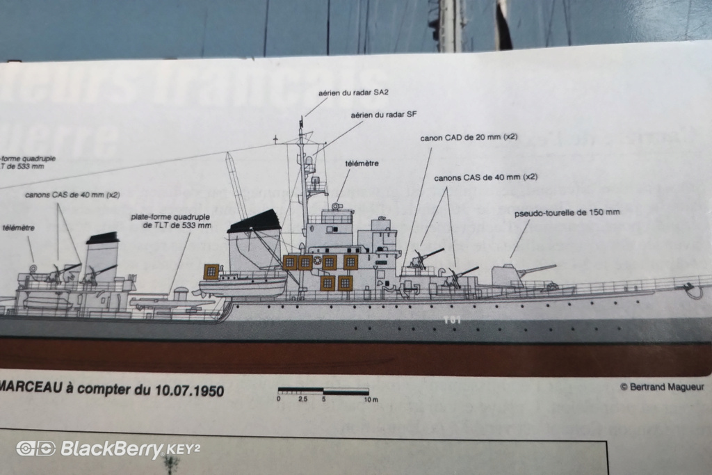 Torpilleur Classe 1939 T 23  (terminé) & Contre torpilleur classe 1936A  Z31 / D 601 MARCEAU Réf 81011 & 85009 - Page 3 Img_2086