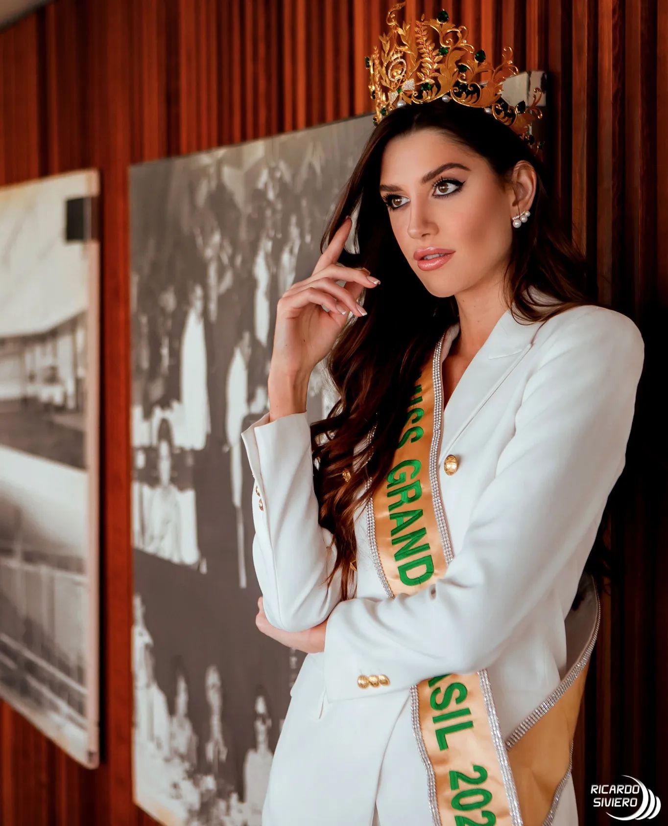 MGI - isabella menin, miss grand international 2022. part III.  - Página 11 Lpic1240