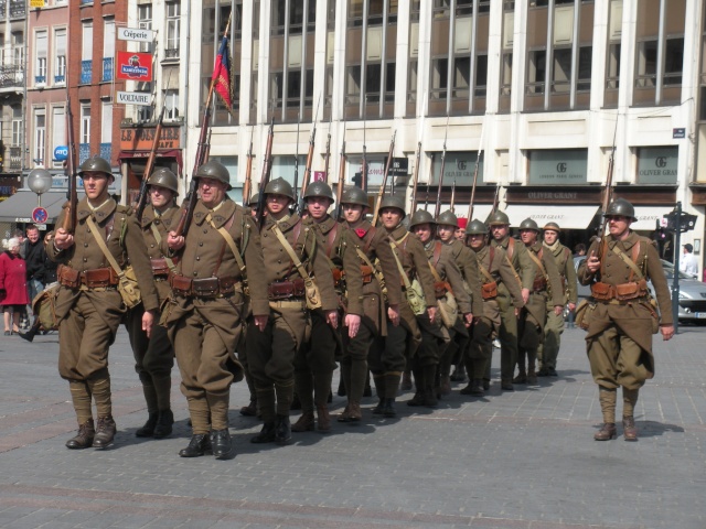 Reconstitution du défilé du 1 juin 1940 à lille. Dscn0910
