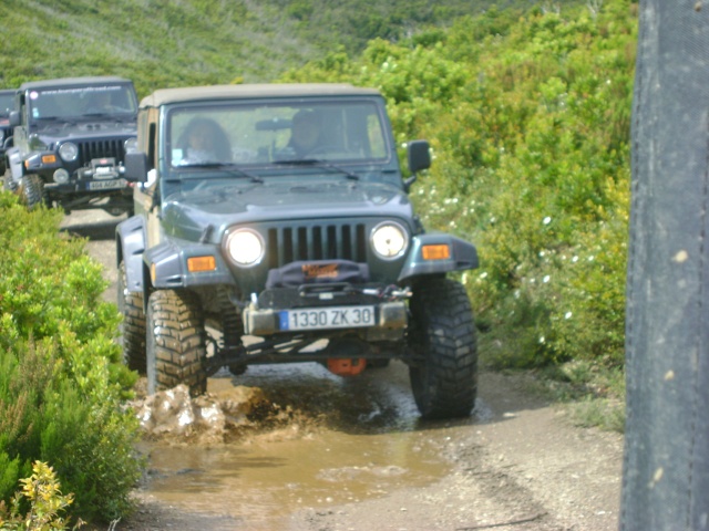 CORSICA JEEPER'S RAID AVENTURE 9 - du 13 au 16 MAI 2010 - Page 3 Dsc03419