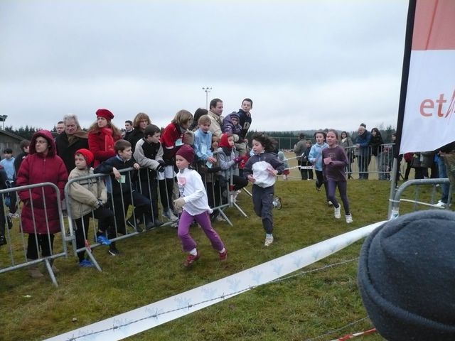 Finale Provinciale du cross scolaire à libin le 21 01 09 Caf_cr30