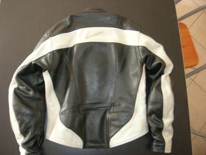 Vends Blouson Cuir Macadam Taille 40 femme Dscn7611