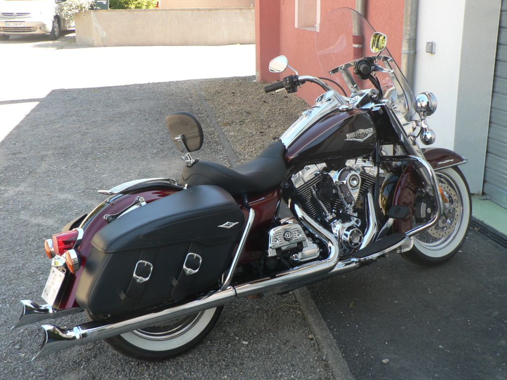 La plus belle des Road King Classic....... - Page 5 00215