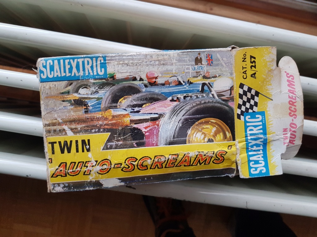 Scalextric Accessoires - Page 2 Twin_a13