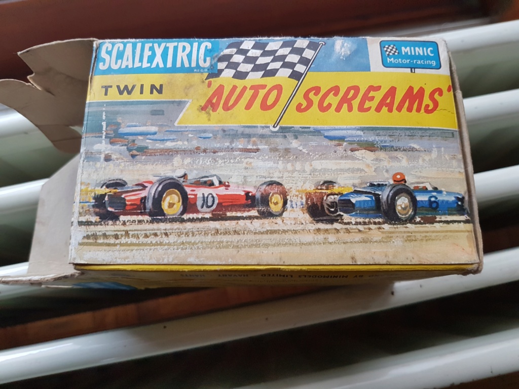 Scalextric Accessoires - Page 2 Twin_a15