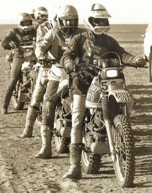 Bonjour à tous, un motard à la recherche de sa future belle. - Page 2 Rallye11