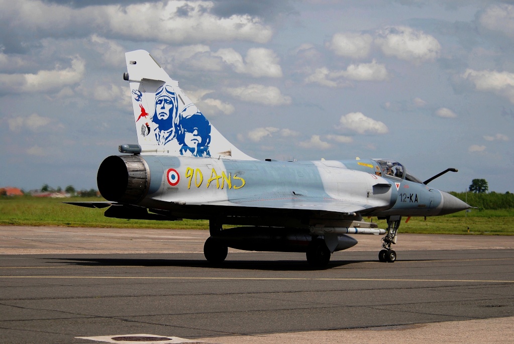 Dassault mirage 2000 12-ka10