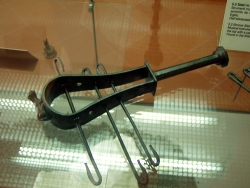Instrumentos musicales romanos Sistro11