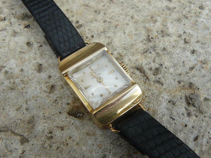 montres et metal precieux P1030810