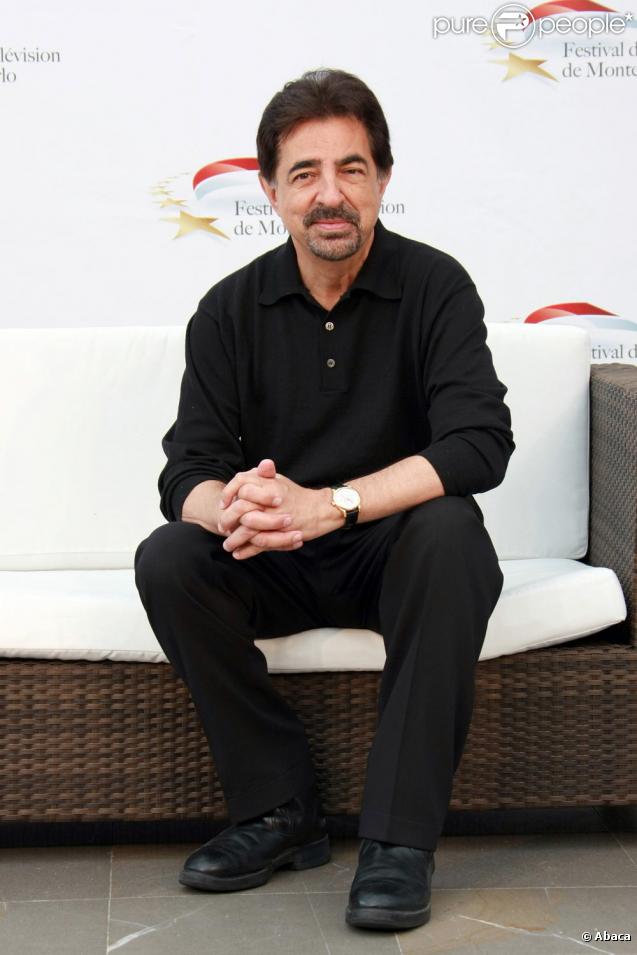 Joe Mantegna - Page 24 42376110