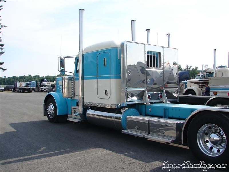 peterbilt  de la famille Turner. Dsc08111