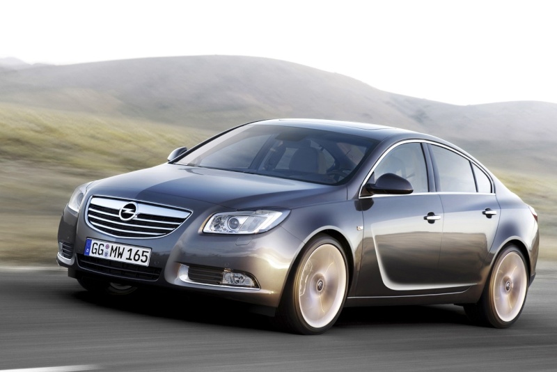 Reasonably-priced/ higher end European sedans/saloons Opel_i10