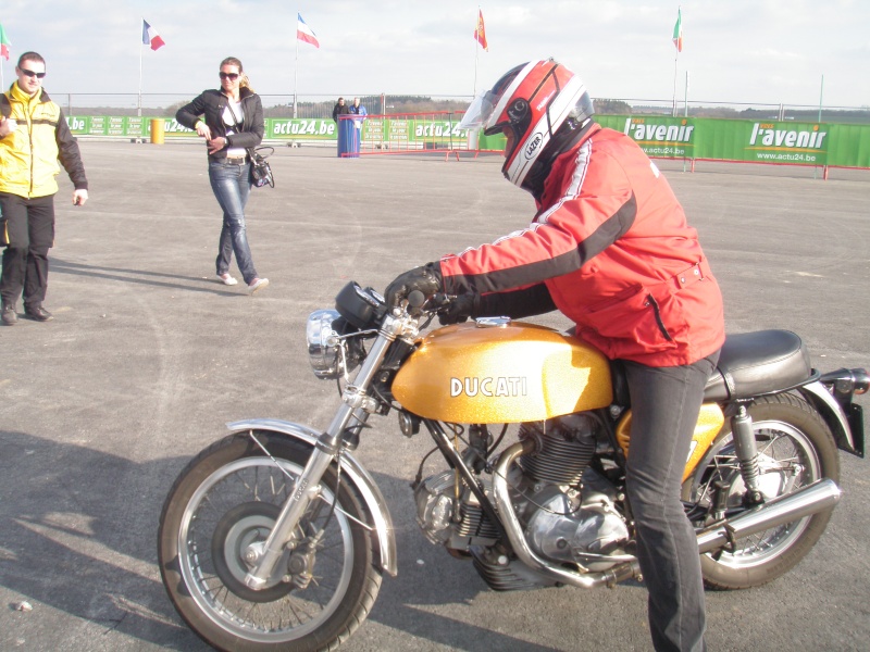 DUCATI 750 Paul Smart Martin29