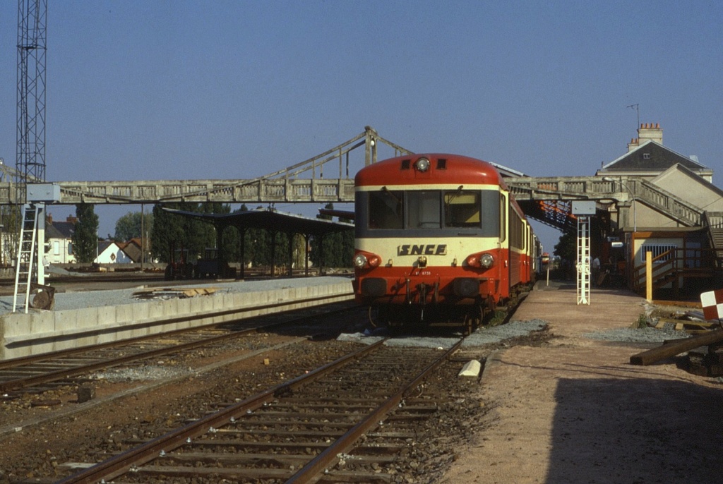 horaires Angers Cholet extraits Chaix 1956 - 1966 - 1970 -1971 - 1972 - 1974 - 1980 - 1998 62868710