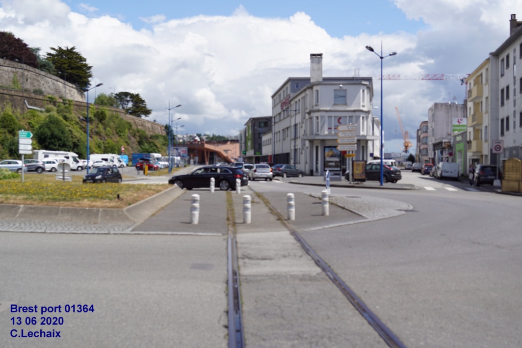 Brest ex voie ferrée accès au port de commerce et à l'arsenal Brest_54